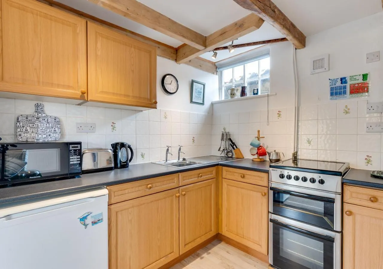 Storm Cottage Robin Hood's Bay Holiday home